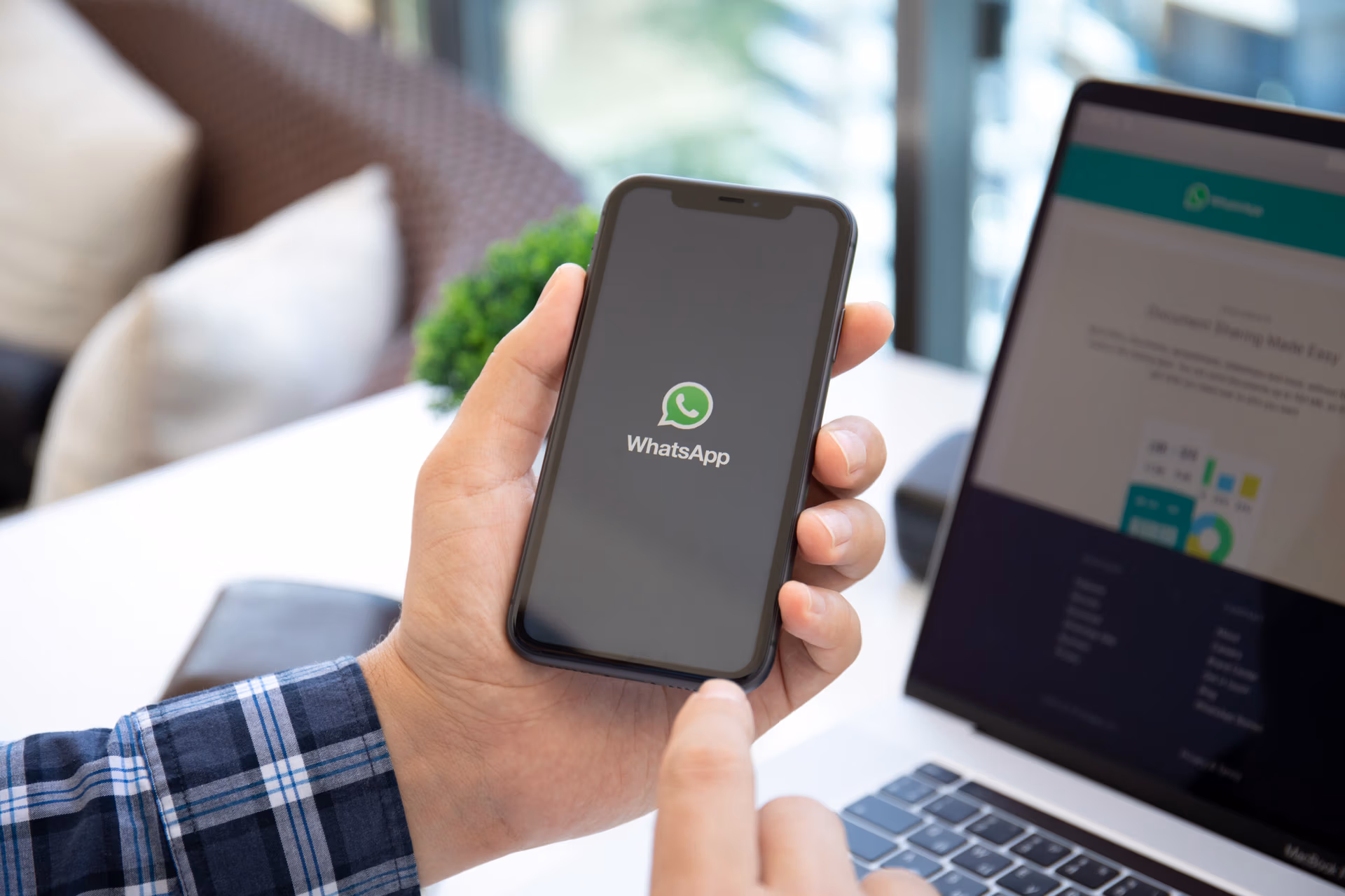 How to reserve your WhatsApp business username